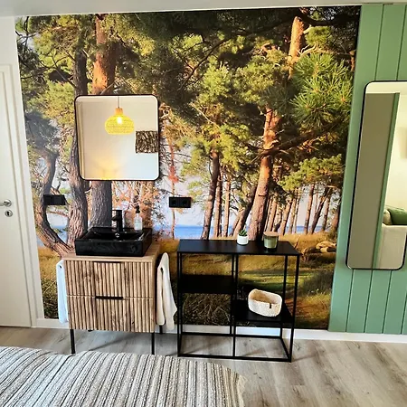 Forest Apartment *